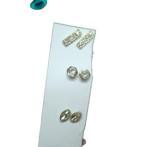 Clear Gold Tone Crystal Rhinestone Stud Earrings NWT